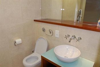 Aparthotel Cheval Harrington Court At South Kensington Londra